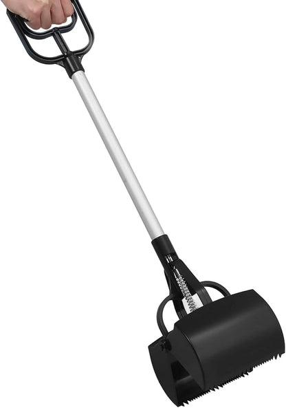 Kisangel Long Handle Pet Waste Scooper Black Dog Waste Picker Outdoor Poop Scoop Tool for Convenient Dog Walking Cleanup Random Color