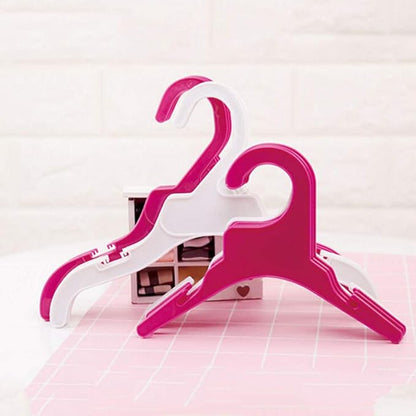 Pet Clothing Hanger, 10PCS Plastic Anti-Skid Dog Puppy Cat Clothes Clothing Rack for Small Animals (Pink, L)