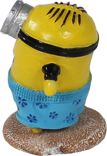 Penn-Plax Minions Officially Licensed 3-Piece Aquarium Ornament Bundle – Includes Kevin, Stuart, and Bob – Beach Themed – Small