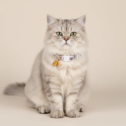 2 Pack Cotton Breakaway Cat Collars with Bell and Daisy Charm - Cute Kitten Cat Collar for Girl Cats and Boys, Adjustable Size 7.5-11 Inch