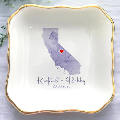 Custom State Location Map Engaged Ring Dish, Ring Holder Dish Engagement Gift, Jewelry Tray Gifts for Newly Engaged Couple, Trinket Dish for Her Bride Wife Bestie