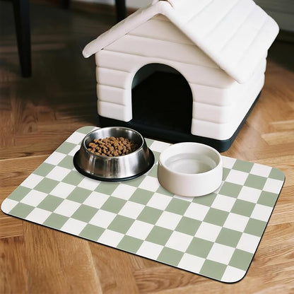 Checkered Dog Food Mat, Absorbent Leak-Proof Pet Feeding Mat, Quick Dry Cat Food Mat for Messy Drinkers 17" x 32" Green