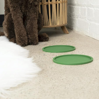 Waggo Habit Silicone Dog Placemat – Set of 2 Modern Heavyweight Silicone Dog Food Mats, Dishwasher Safe, Non-Slip, Solid Color – Black (Large, 9")