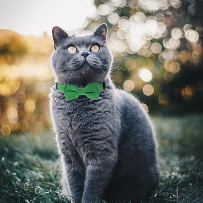 2 Pcs Bowtie Cat Collar with Bell Breakaway Cat Collars Cute Boy Kitten Collar Adjustable Small Puppy Safety Collar Solid Color Plaid Pet Collar (Green)