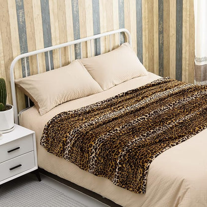 Bnuitland Leopard Print Fleece Flannel Throw Blanket with Storage Pouch for Bed Sofa Travel, 300 GSM Double Sided Super Soft Fuzzy Fluffy Cheetah Print Blanket for Adults and Kids, 50x70 inch