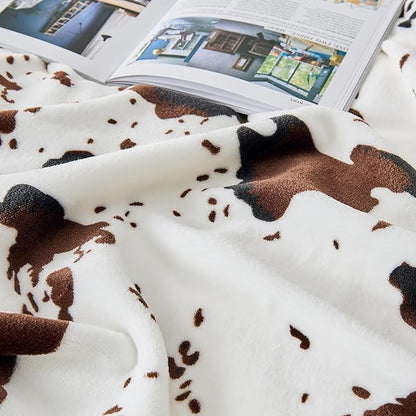 Bnuitland Cow Printed Fleece Flannel Throw Blanket, 300 GSM Double Sided Fuzzy Fluffy Blanket for Bed Sofa Couch Travel, Super Soft Lightweight for Adults and Kids, 90×108 inch