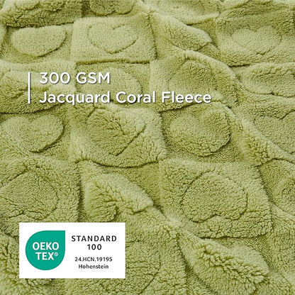 Bedsure Dog Blanket for Large Dogs Washable - Fluffy Fuzzy Puppy Cat Blanket with Premium 300GSM Coral Fleece Soft for Pet Kitten Doggy, Green, 40x50IN