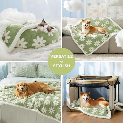 LE SURE Waterproof Dog Blanket for Large Dogs - Washable Double Sided Dog Blankets with Warm Jacquard Shag and Soft Sherpa Fleece, Pet Cat Blanket for Bed Couch Protection, 3D Textured Cloud, Green