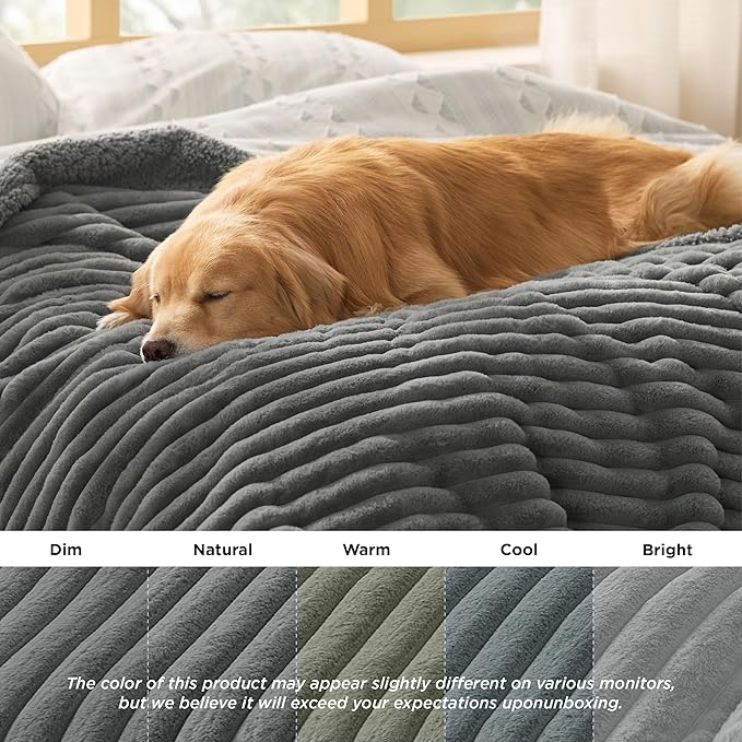 Bedsure ComfyFleece™ Waterproof Dog Blankets for Medium Dogs - Soft Puppy Cat Blanket Corduroy Fleece Washable, Cozy Calming Reversible Furniture Protection for Pet Kitten Doggy,30"x40", Warm Grey